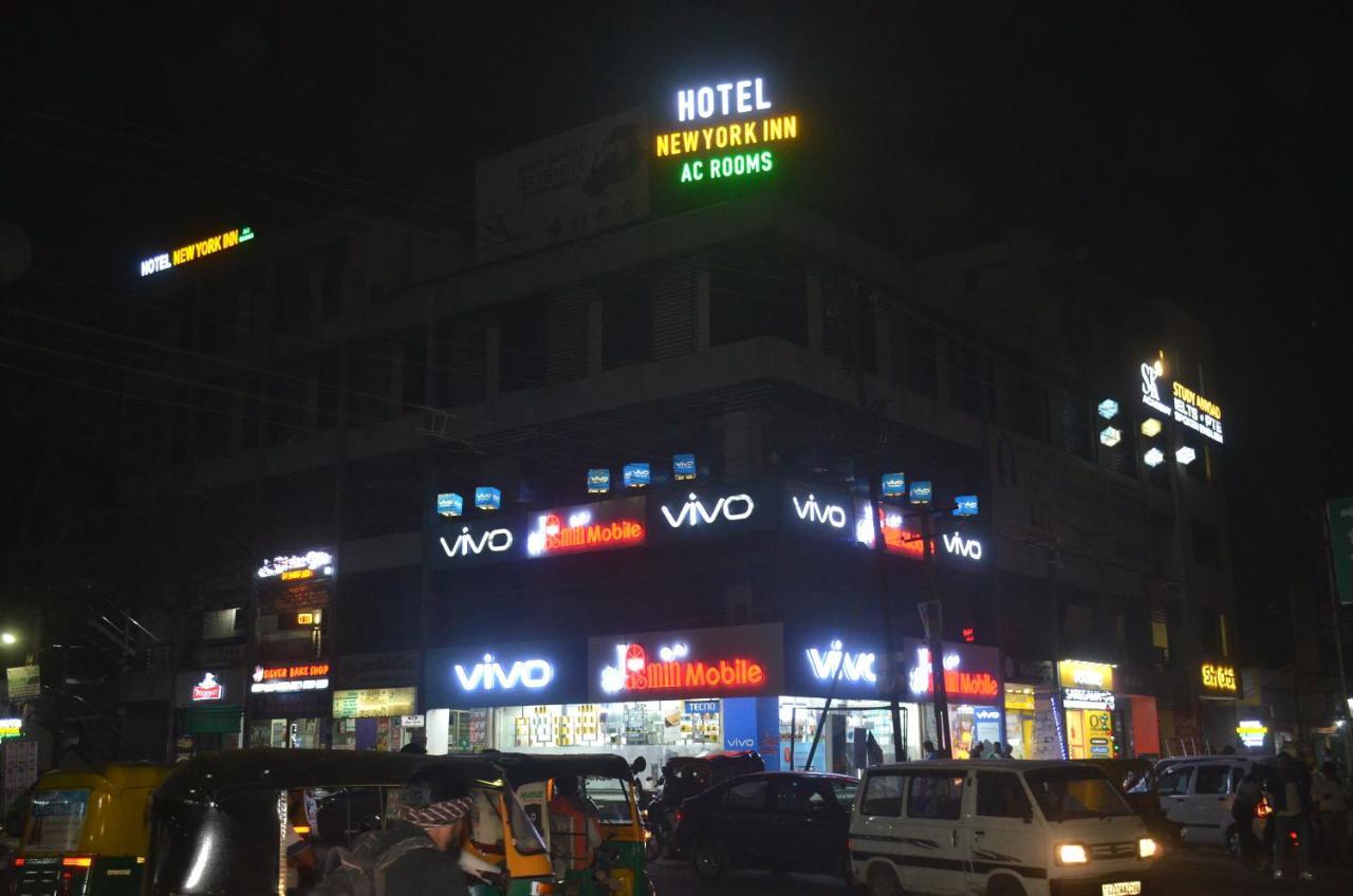 Hotel Newyork Inn Ānand Εξωτερικό φωτογραφία