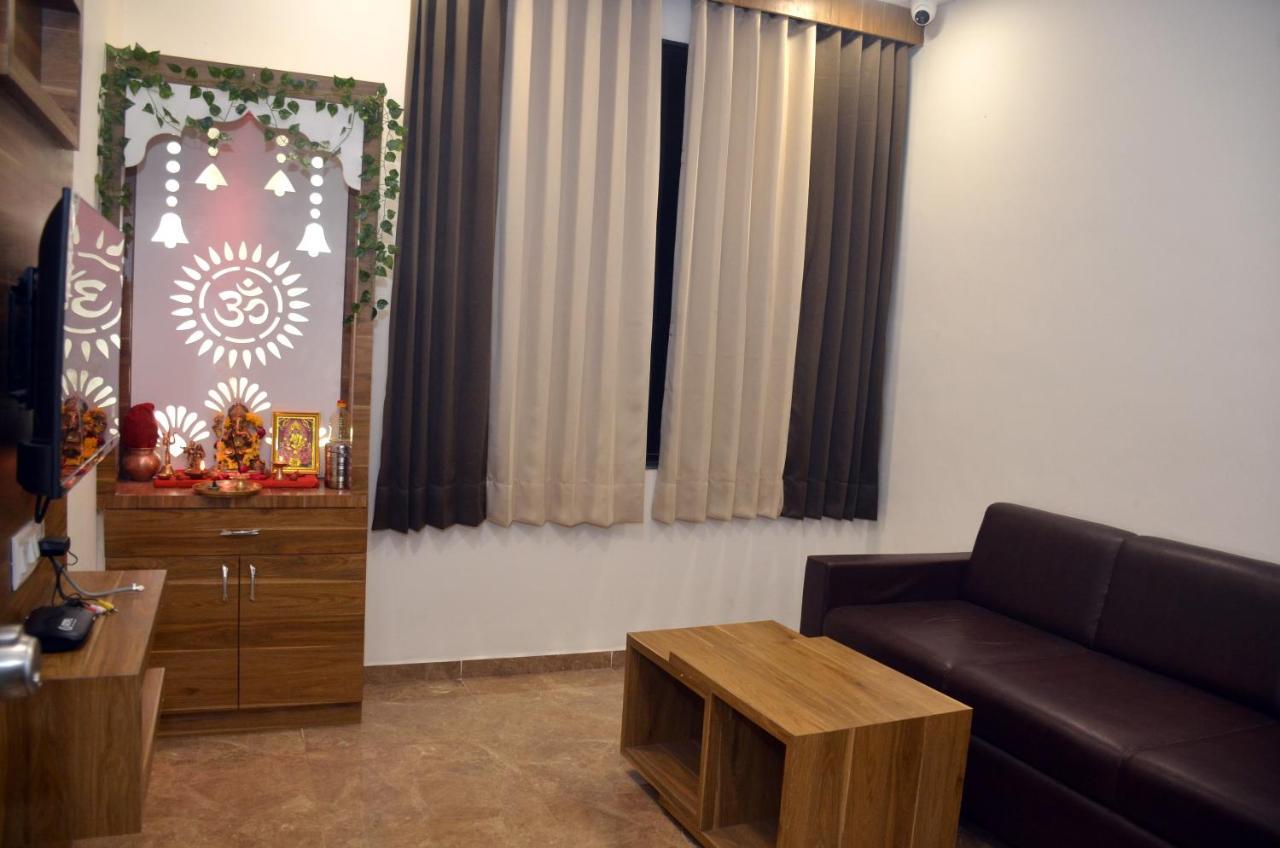 Hotel Newyork Inn Ānand Εξωτερικό φωτογραφία